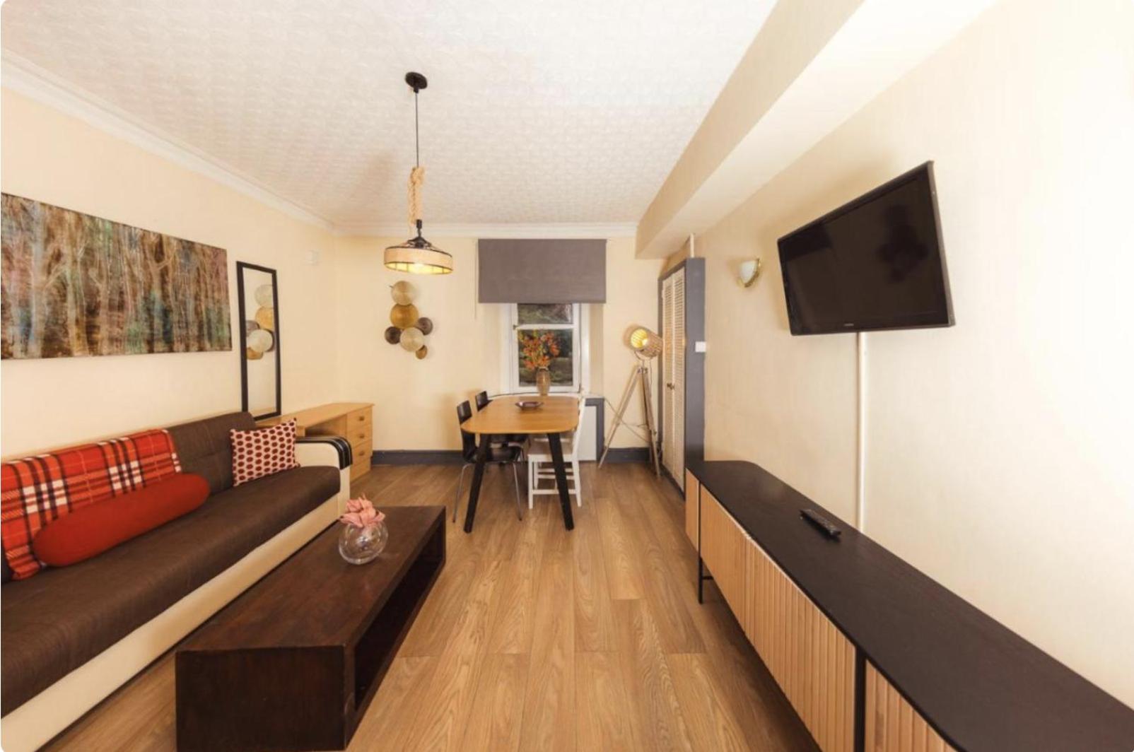 Appartement Warm & Welcoming Apartment, City Center - Meadows 4